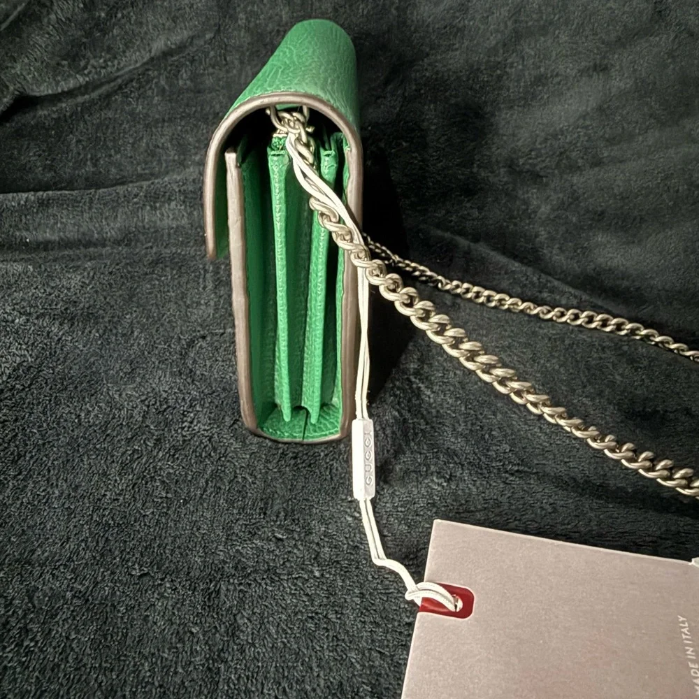 Authentic GUCCI Green Dionysus Mini Chain Bag - Picture 4 of 8